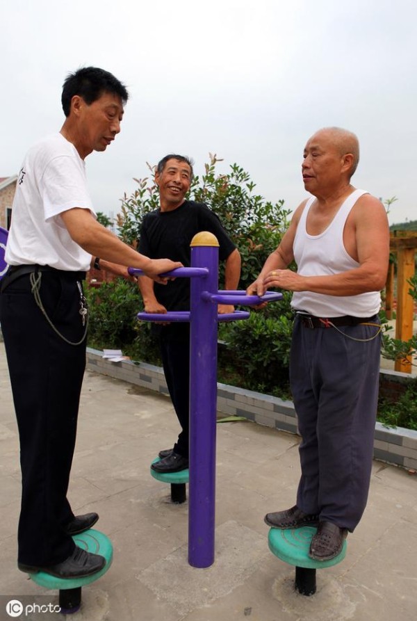 在身边的免费锻炼——小区健身器材使用指南