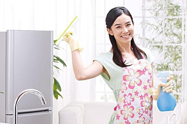 生活小妙招，掌握这些打扫卫生的妙招，轻轻松松做卫生