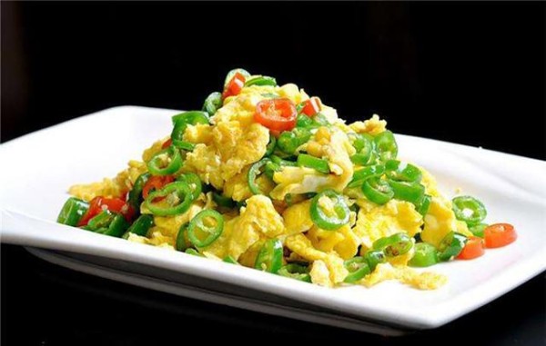 值得收藏的12条美食烹饪小窍门，让你迅速变大厨