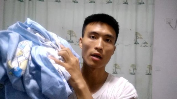 洗衣服前倒点它，多脏的衣服洗完都和新的一样，太实用了