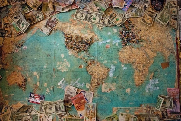 How to save money for travel @agent_illustrateur map