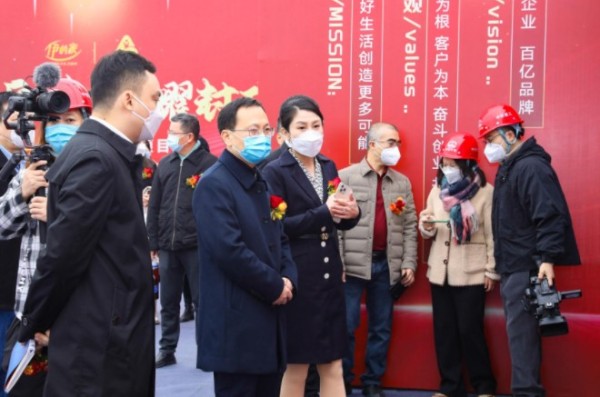 爱百伊总部大厦项目封顶仪式圆满完成插图(6)