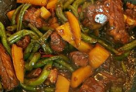 硬菜代表--排骨炖豆角土豆(豆角焖面胚子)