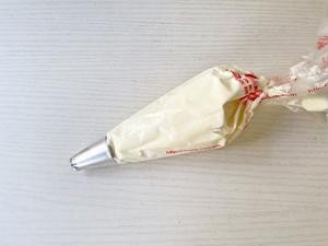 草莓可颂的做法 步骤7