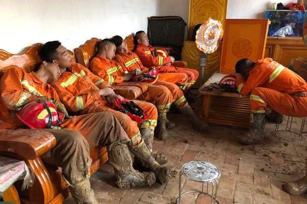 中概新能源车股盘前续跌 电动汽车反补贴案中欧双方还存在重大分歧