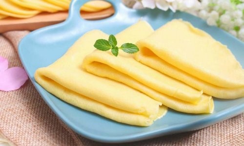 养胃小米鸡蛋饼 宝宝健康食谱的做法