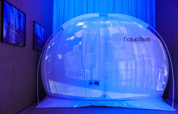 Blue, Inflatable, Cobalt blue, Electric blue, Games, Dome, Transparent material, Sphere, 