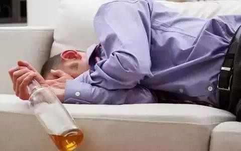 推荐14个急救方法，关键时刻能救命！