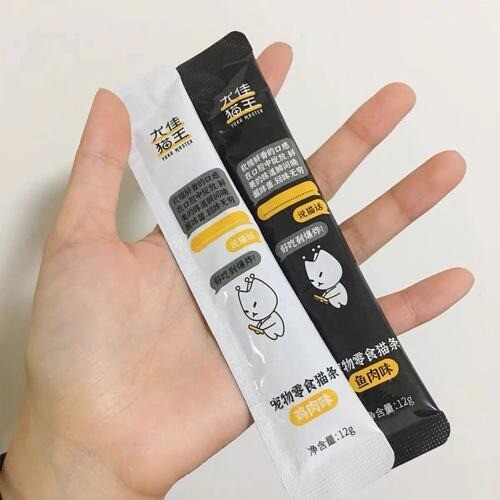 猫条（一种宠物零食）