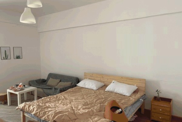 5d7ef886db48d.gif!ori