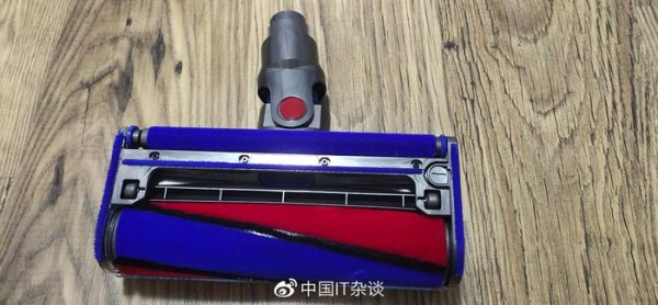 史上最强戴森V11 无绳吸尘器，用科技提升生活幸福指数。