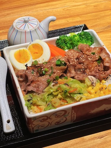 一人食·暖暖牛肉丼