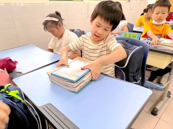 a1b0dac2415a4036b994ae93d38e6d26.jpg