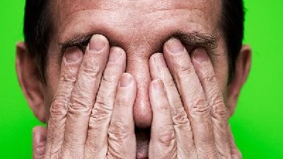 又渴又累的你会选择什么饮料来解渴 看看你是不是个惹人厌的人