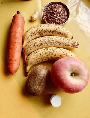 蔬果昔一瞥/普通食材生活本色～☀️给您送去一份暖意的做法 步骤1