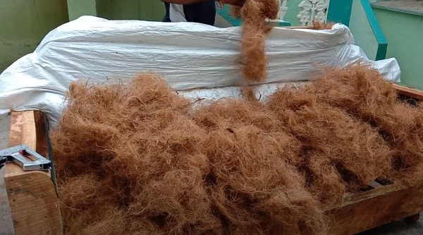 旧沙发翻新：让旧沙发焕然一新的翻新技巧与经验分享（旧沙发翻新妙招）(图5)
