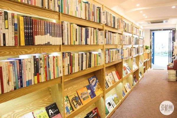 国内独一家！杭州街头的浪漫小店，30平4个座，去这干站着都愿意