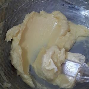 香草沙布雷(简约传统的欧式小饼干)的做法 步骤2