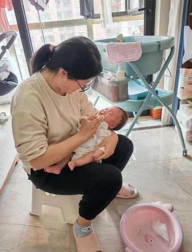 广州双职工家庭请育儿嫂的真实感受