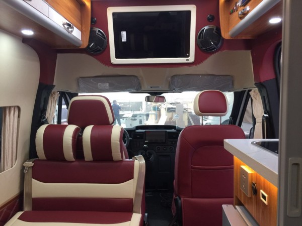 吉安市依维柯T型房车