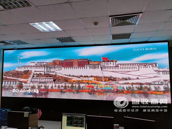 深圳LED拼接屏源头厂家