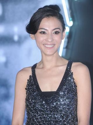 盘点娱乐圈单亲家庭长大的15大美女明星