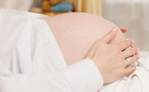 孕妇不能吃的食物表 孕妇忌口食物表 孕妇不能吃的食物清单