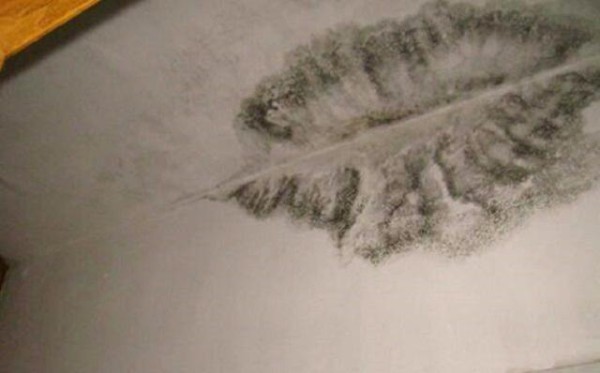 家里白墙脏了怎么办？不用重新刷白，教你一个小妙招，轻松变白
