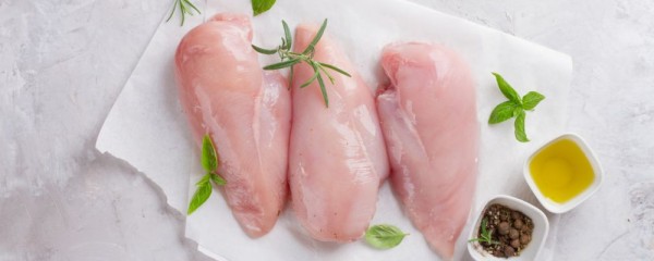 如何挑选优质鸡胸肉 健身达人的挑选鸡胸肉秘诀是什么 如何挑选鸡胸肉