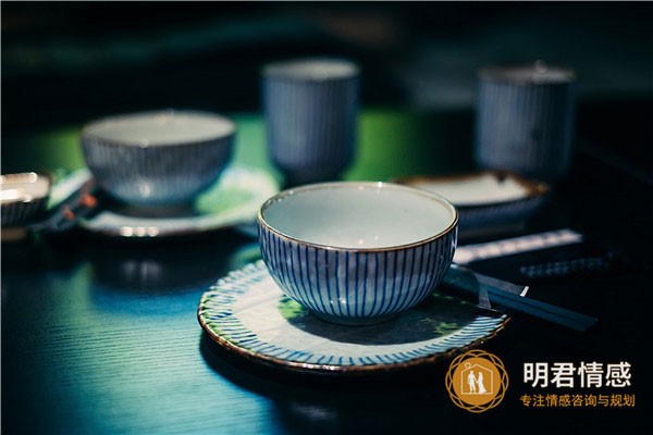 家庭经济紧张怎么办,夫妻共同面对经济压力