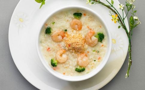 老人饮食要注意什么 老人饮食怎么搭配 老人吃饭要注意哪些问题