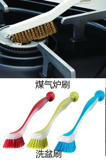 巧用清洁工具 厨房去污事半功倍！