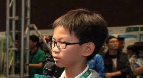12岁中国最小的黑客，一分钱网购2500元商品
