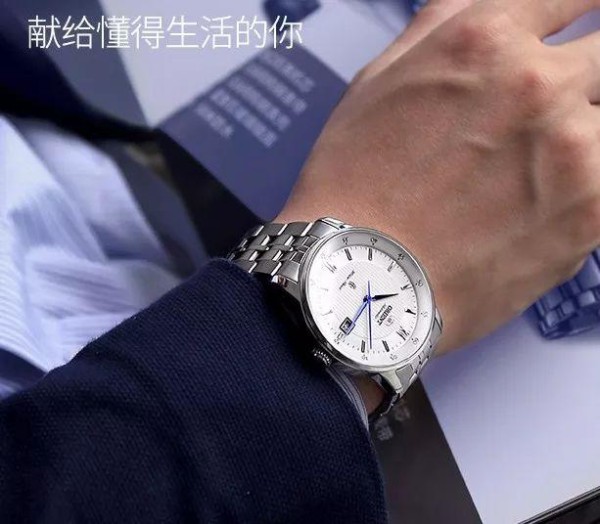 挑选手表定律：品牌+辨识度+款式+机芯=最值得购买的手表