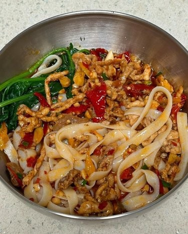 这个泡椒肉沫河粉真的嘎嘎好吃！绝！
