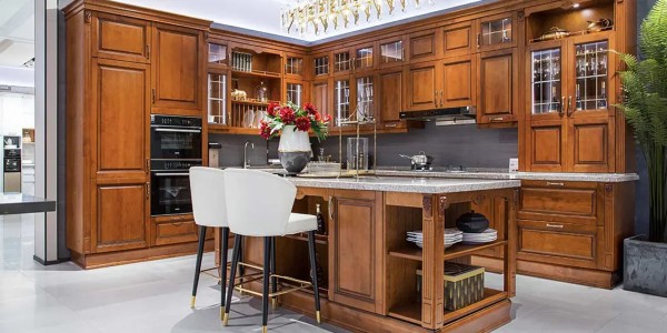 traditional-luxury-solid-wood-kitchen-cabinets-with-island