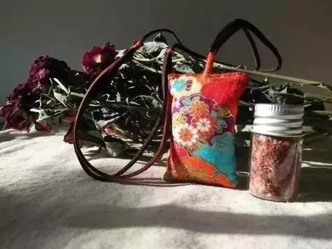 手工教程专题：适合手缝的10个布艺小物教程（零基础自学）