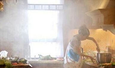 厨房油烟大如何解决？教你5个应对厨房油烟的小妙招！