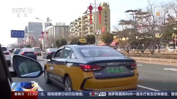 充满电再上车！北京类私桩、超充站加速建设中