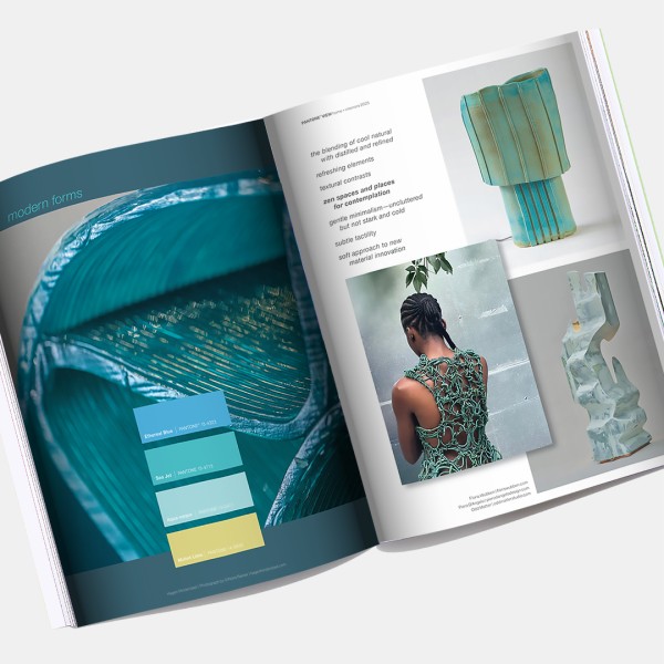 Photo of Vh2025_book_pantone Viewhome 3