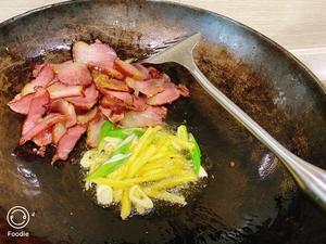 任意搭配的炒腊肉的做法 步骤4