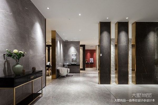 怎么去除墙壁上的霉斑