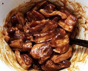 米粉肉=粉蒸肉? 附(教你如何做米粉)的做法 步骤5