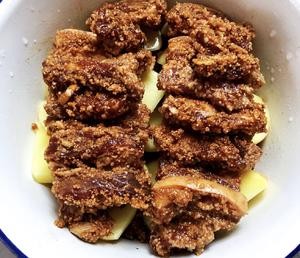 米粉肉=粉蒸肉? 附(教你如何做米粉)的做法 步骤11