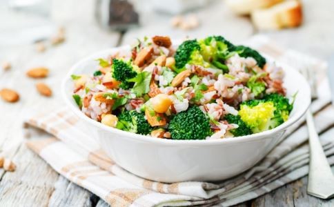 冻豆腐的做法 冻豆腐怎么做好吃 冻豆腐有哪些做法