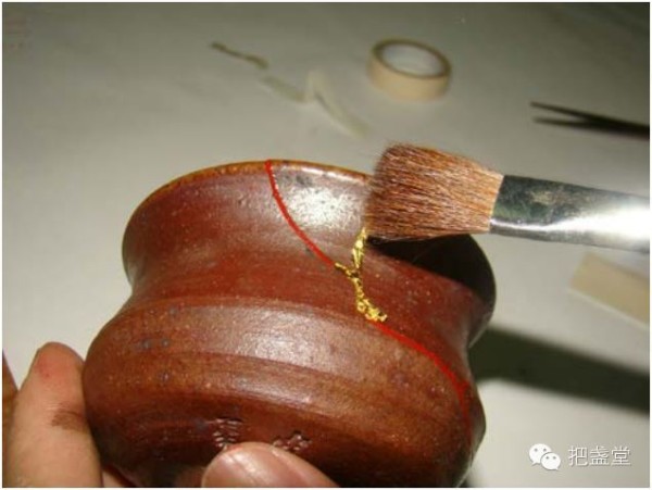 瓷器修补技术：金缮工艺