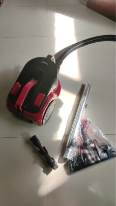 美的(Midea)吸尘器家用 C6 有线卧式大吸力地毯清洁机大功率强劲吸力一键收线晒单图