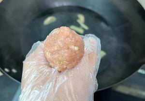 冬瓜丸子汤——健康美味家常菜的做法 步骤5