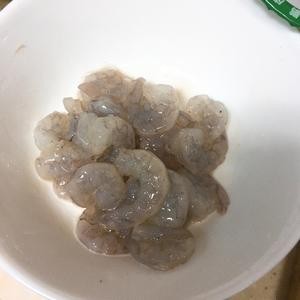 芦笋百合炒虾仁营养健康家常菜的做法 步骤1