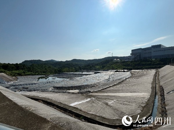 柔性填埋场。实习生 李铭枫摄